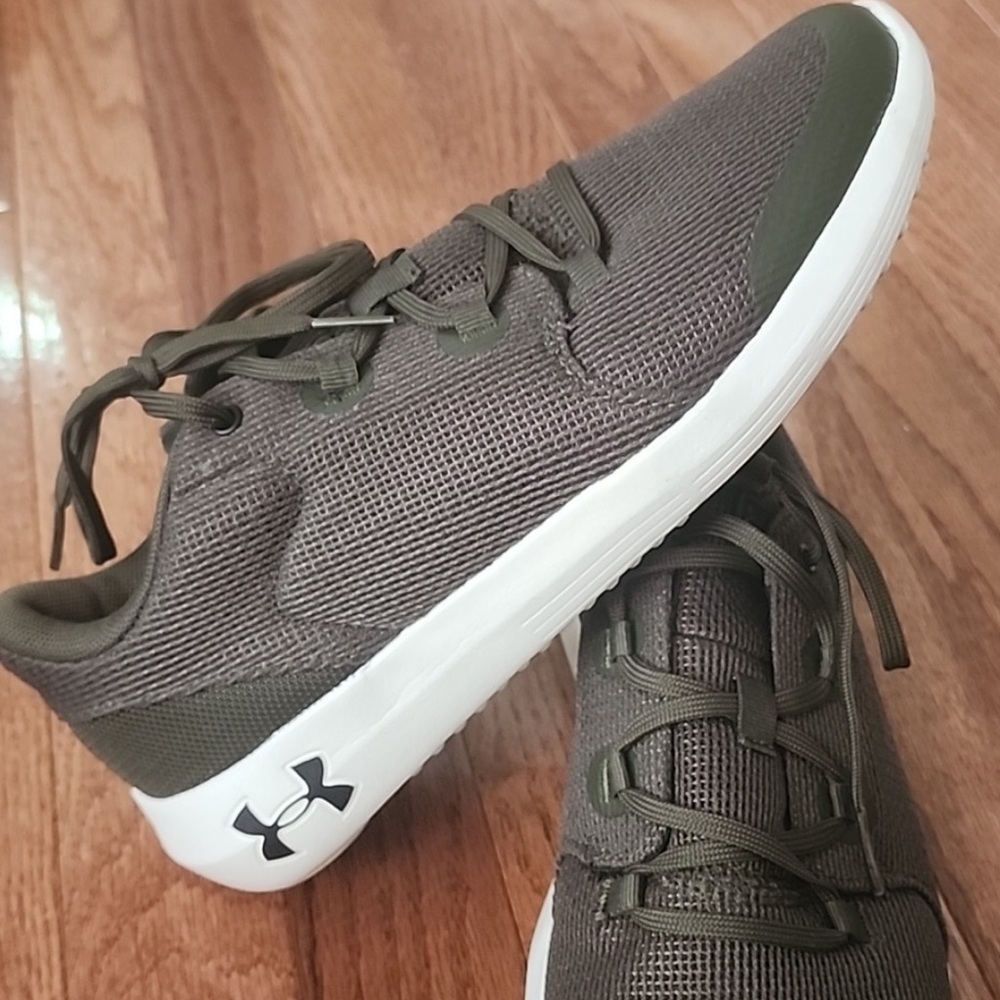 Kids Under Armour Shoes Y 7